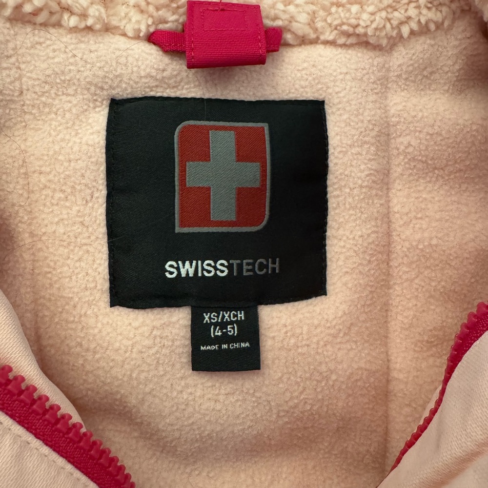 Swiss Tech - Picture 3 of 4
